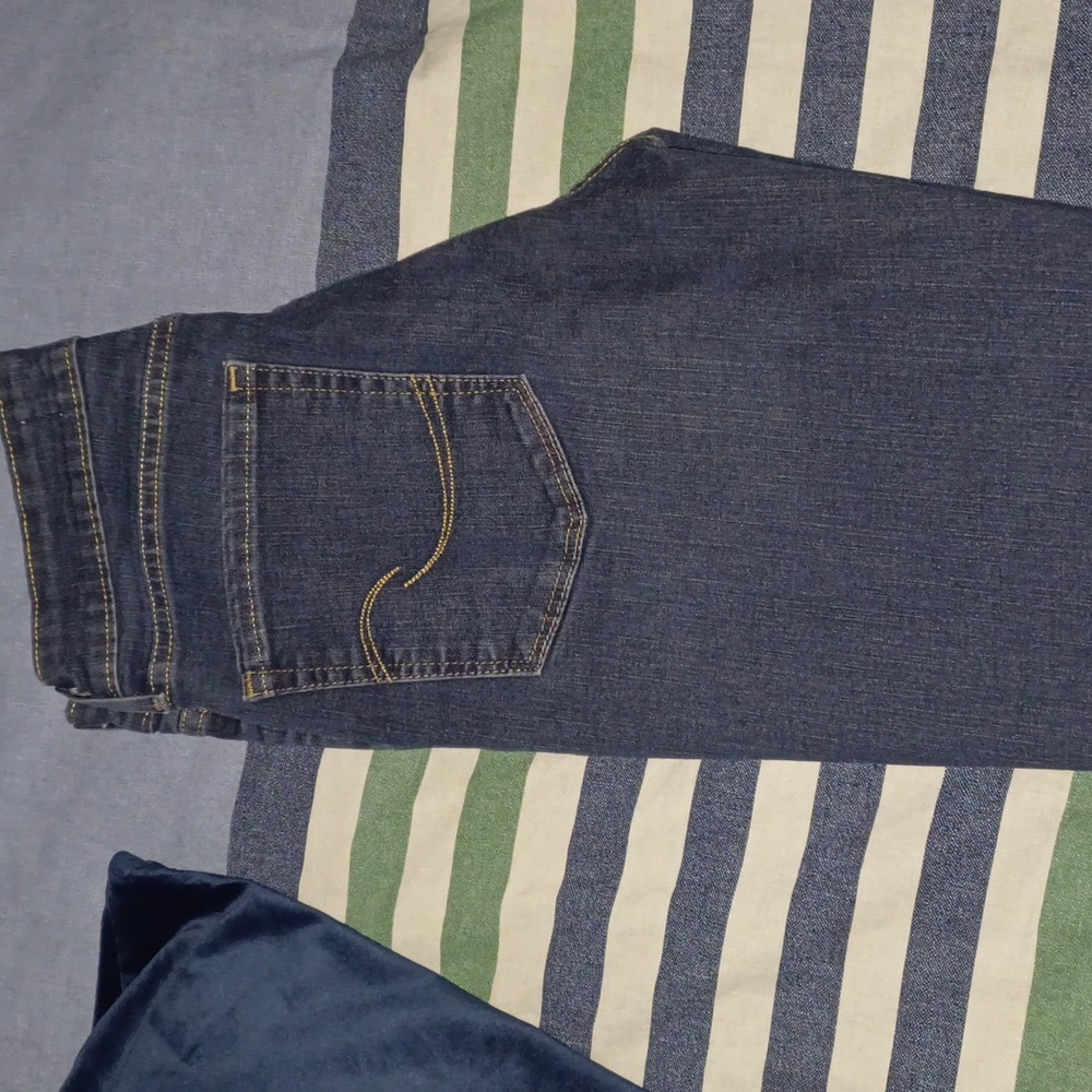 Signature by Levis Women's jeans